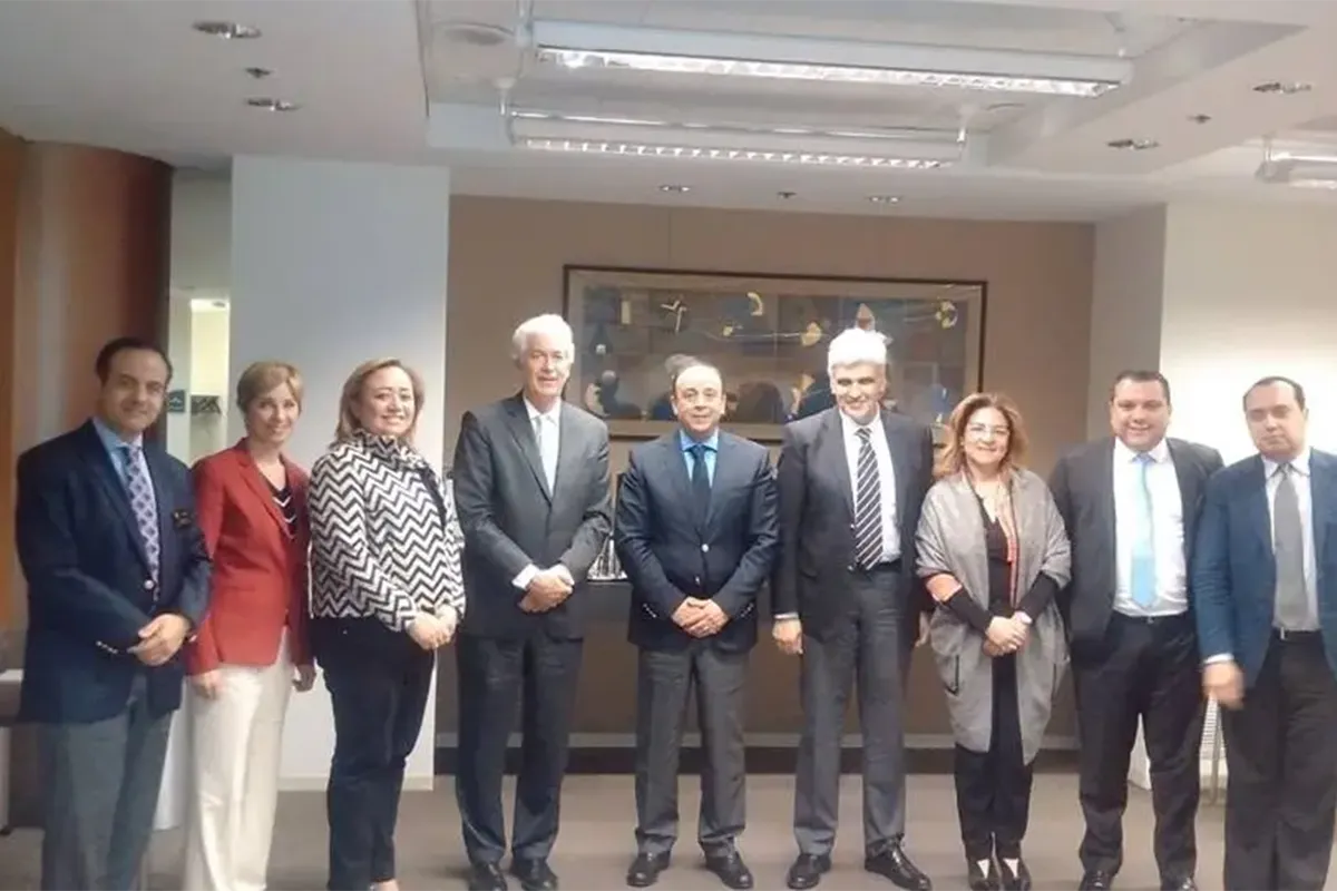 AmCham-Delegation-with-Ambassador-William-Burns